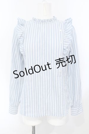 画像: Fi.n.t / フリル使いサイド釦プルオーバーブラウス  サックス O-25-07-05-052-CA-OP-IG-ZT090