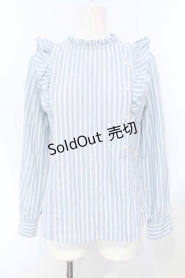 画像1: Fi.n.t / フリル使いサイド釦プルオーバーブラウス  サックス O-25-07-05-052-CA-OP-IG-ZT090 (1)