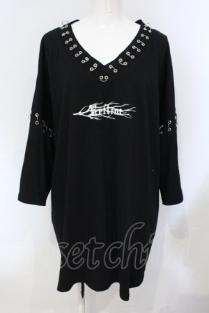 画像: REFLEM / ピアスリング朔望半袖Tシャツ ブラック O-25-07-05-057-PU-TO-IG-ZY