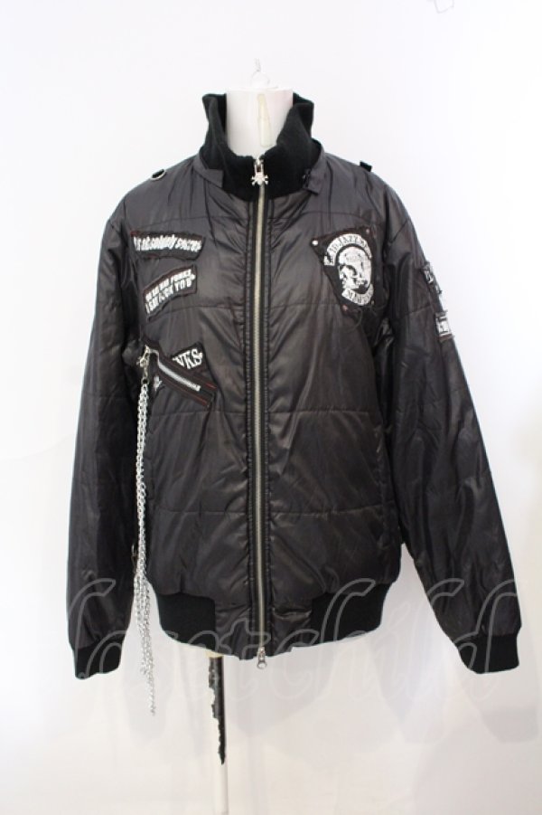 画像1: MAD / パッチチェーンダウンジャケット M ブラック O-25-07-07-026-PU-CO-IG-ZT-C046 (1)