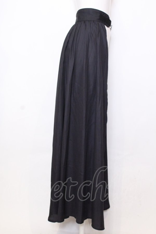 画像3: NieR Clothing / 内側和柄ユニセックスシアーロングスカート【CROW】REDver.  ブラック×レッド O-25-07-11-055-PU-SK-OW-OS (3)