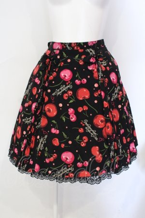 画像: metamorphose / Vintage Cherry リボン付プリーツスカート（ロイヤルテデシン）  クロ O-25-07-12-005-ME-SK-IG-OS