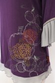 画像2: Ozz oneste / 紫陽花金魚刺繍プリーツ袖カットソー  パープル O-25-07-12-075-OO-TO-OW-ZI (2)