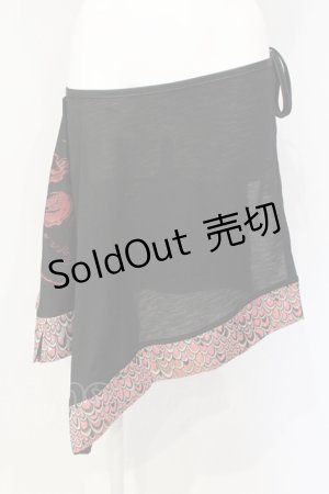 画像: Qutie Frash / 2019 プレミアム（紅鶴）ラップスカート  ブラック×レッド O-25-07-14-052-QU-SK-IG-OS