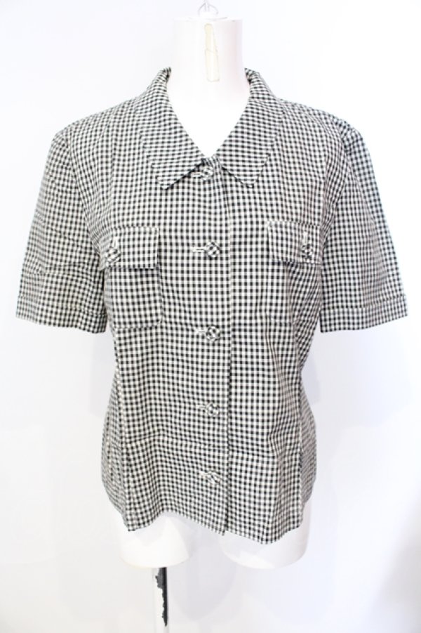 画像1: INGEBORG / ギンガムフラップポケット付半袖シャツ  クロ×シロ O-25-07-17-034-LO-BL-IG-ZT182 (1)