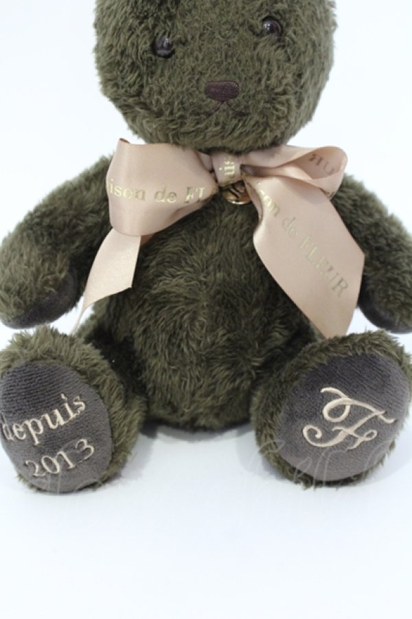 画像2: Maison de FLEUR / 京都駅前地下街ポルタ店限定 ララチャぬいぐるみ  ダークグレー O-25-07-17-123-LO-ZA-YM-ZT172 (2)