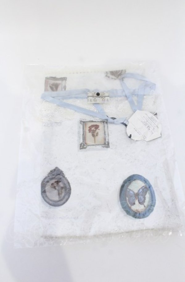 画像1: ALICE and the PIRATES / プシュケー 博士と永遠の陽だまり 柄トラベルポーチ  シロ O-25-07-19-005-PA-ZA-IG-ZT169-F005 (1)