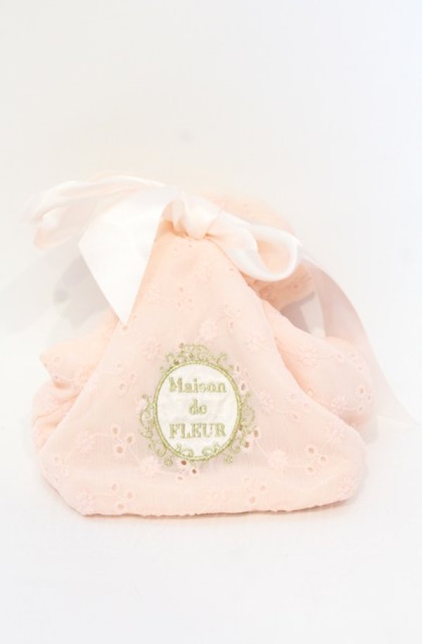 画像1: Maison de FLEUR / -POPUP限定フラワー刺繍ビックリボンポーチ  ピンク O-25-07-19-074-LO-ZA-IG-ZT271 (1)