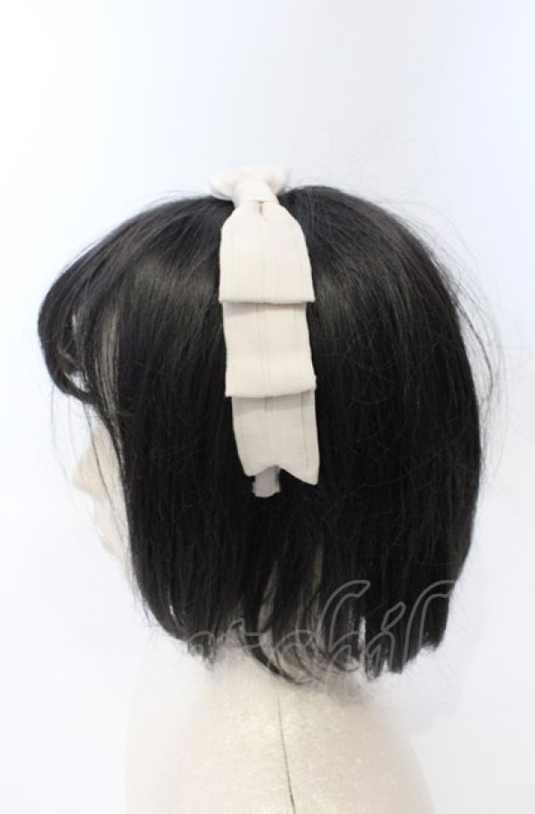 画像2: Angelic Pretty / Afternoon Girlカチューシャ  アイボリー O-25-07-19-033-AP-AC-IG-ZT487-F001 (2)