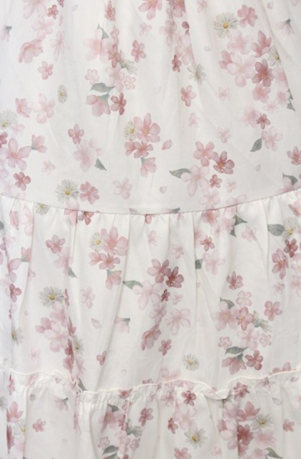 画像2: axes femme / 桜柄ティアードワンピース  シロ O-25-07-23-049-AX-OP-IG-OS (2)