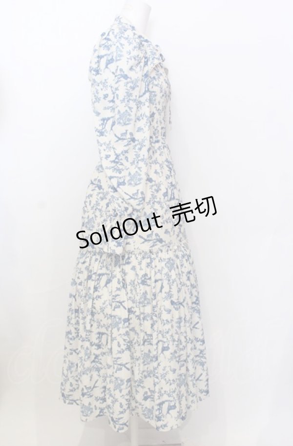 画像3: axes femme POETIQUE / トワルドジュイ風柄ワンピース  オフ×ブルー O-25-07-23-052-AX-OP-IG-OS (3)
