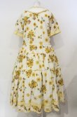 画像4: PINK HOUSE / ひまわりプリントワンピース M（93cm丈） アイボリー×イエロー O-25-07-24-017-LO-OP-IG-OS (4)