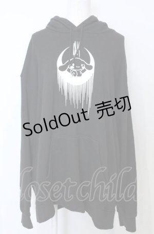 画像: KRY CLOTHING / ｘサンリオキャラクターズパーカーCinnamoroll  ブラック O-25-07-25-003-EL-TO-YM-OS