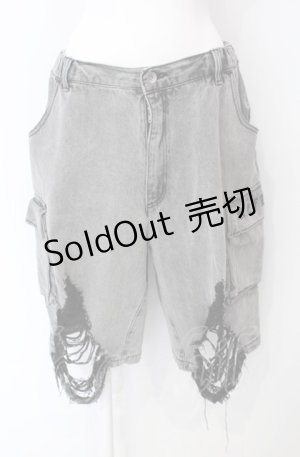 画像: REFLEM / クラッシュデニムハーフパンツ F グレー O-25-07-28-006-PU-PA-OW-OS