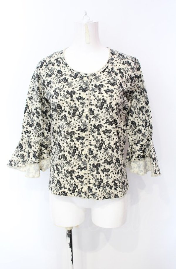 画像1: KANEKO ISAO / ローズブーケリボンプリントカットカーディガン  ベージュ O-25-07-28-080-EL-TO-IG-ZT381 (1)