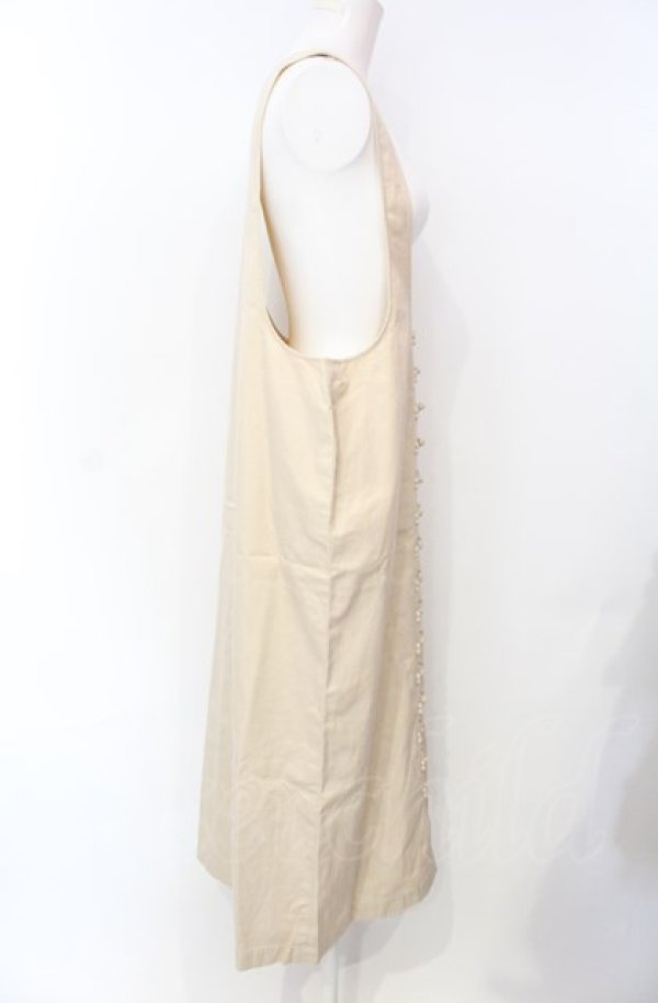 画像2: KANEKO ISAO / チャイナボタンジャンパースカート  ベージュ O-25-07-28-082-EL-OP-IG-ZT016 (2)