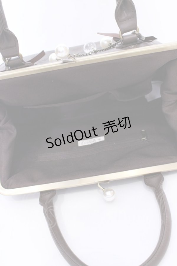 画像5: axes femme / 薔薇型押しがま口バッグ 33×26×13cm ブラウン O-25-08-02-1003-AX-BG-IG-OS (5)