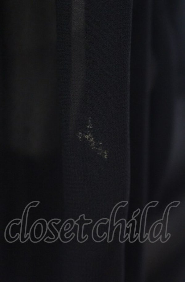 画像4: metamorphose / 刺繍入りジョーゼットブラウス  クロ O-25-08-02-084-ME-BL-IG-OS (4)
