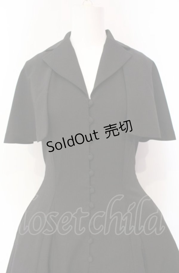 画像2: Sheglit / "Adelheid"ケープワンピース M ブラック O-25-08-05-041-EL-OP-OW-OS (2)