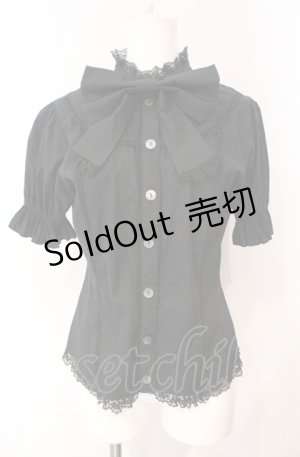 画像: ATELIER PIERROT / スタンドカラーパフ袖ブラウス  ブラック O-25-08-05-067-EL-BL-OW-OS