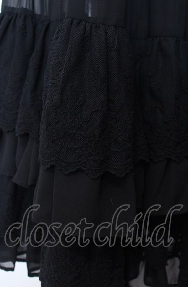 画像2: BPN / シフォンローズレーススカート  ブラック O-25-08-05-016-GO-SK-IG-ZT240 (2)