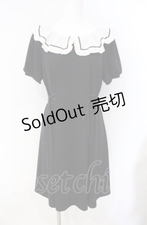画像: axes femme POETIQUE / レースアップデザインワンピース  クロ O-25-08-09-030-AX-OP-IG-OS