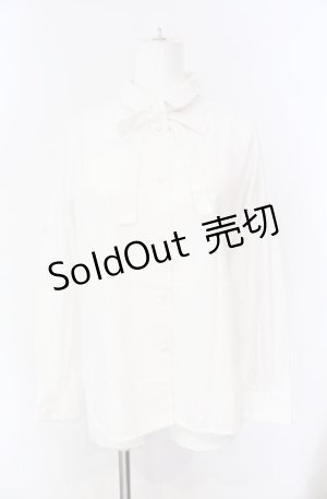画像: Fi.n.t / 細リボンタイ付きシャツ F シロ O-25-08-09-057-CA-BL-OW-OS