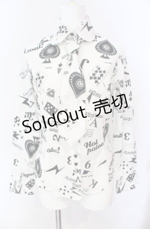 画像: BATSU / 総柄プリントタイ付きブラウス  ホワイト×ブラック O-25-08-09-007-PU-BL-IG-OS