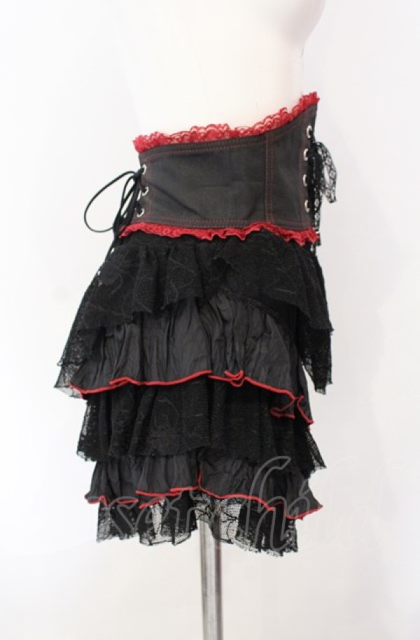 画像2: Qutie Frash / 蜘蛛の巣ティアードスカート【旧タグ】  ブラック×レッド O-25-08-09-011-QU-SK-IG-ZT222 (2)