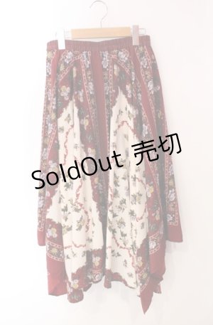 画像: axes femme / 花モチーフスカーフ柄スカート  ワイン×アイボリー O-25-08-11-063-AX-SK-IG-OS