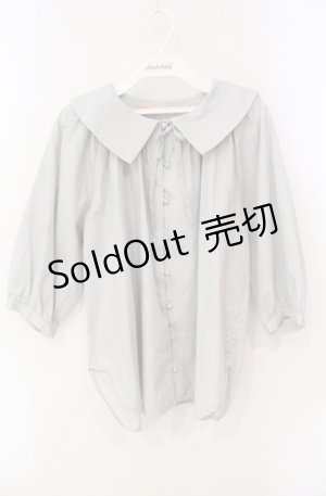 画像: Fi.n.t / 丸襟ブラウス F グレー O-25-08-13-014-CA-BL-OW-ZT066