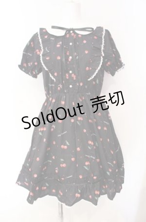 画像: Honey Cinnamon / チェリー柄ワンピース  クロ O-25-08-16-096-LO-OP-IG-OS