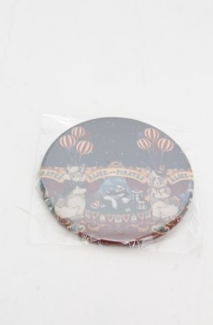 画像: ALICE and the PIRATES / Marionette Chris柄缶バッチ   O-25-08-20-103-PA-AC-OW-OS
