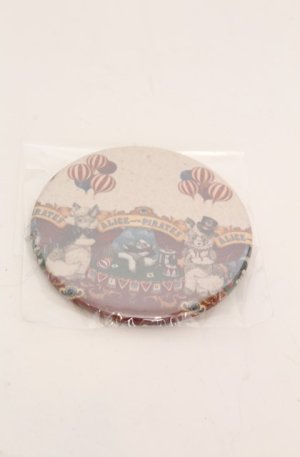 画像: ALICE and the PIRATES / Marionette Chris柄缶バッチ   O-25-08-20-104-PA-AC-OW-OS