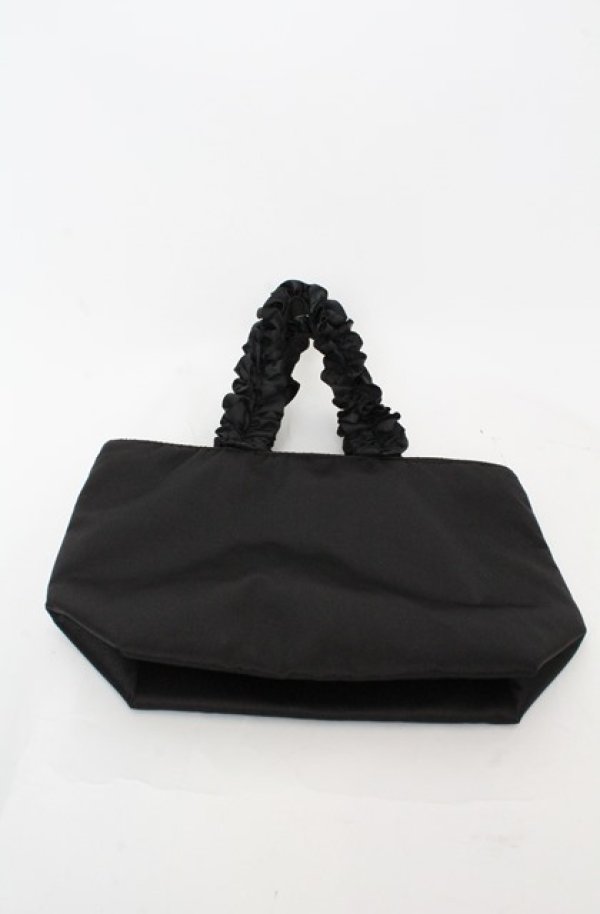 画像2: Maison de FLEUR / ブランドロゴフリルハンドルトートSバッグ  クロ O-25-08-20-033-LO-BG-OW-ZT501 (2)