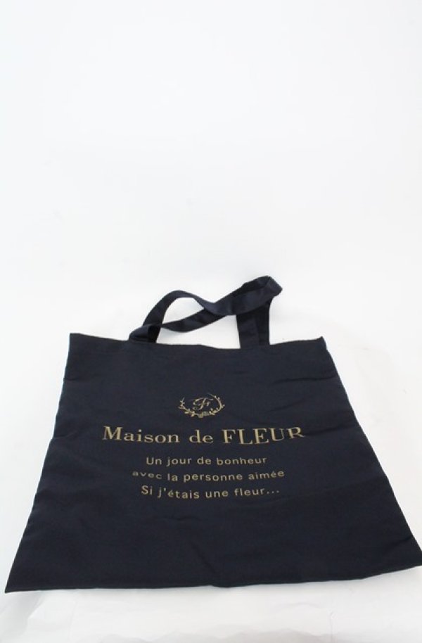 画像1: Maison de FLEUR / ロゴプリントトートバッグ  ネイビー O-25-08-20-034-LO-BG-OW-ZT501 (1)