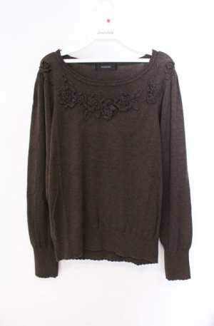 画像: INGEBORG / フラワーモチーフ使いニットプルオーバー 11号 ブラウン O-25-08-21-040-LO-TO-OW-ZI