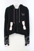 画像1: Angelic Pretty / ハートワッペンBunnyパーカー  クロ O-25-08-23-093-AP-TO-OW-OS (1)