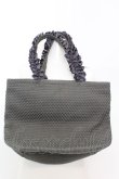 画像3: Maison de FLEUR / フリルハンドバッグ  グレー O-25-08-25-002-LO-BG-IG-ZT-K026 (3)