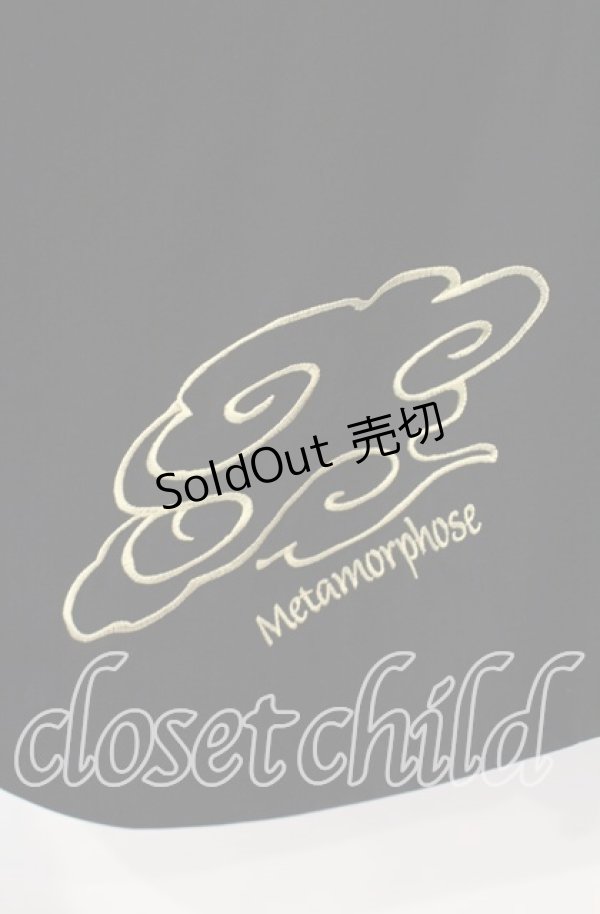 画像2: metamorphose / 【プラスサイズ】刺しゅう入り着物合わせ風ブラウス  クロ O-25-08-26-080-ME-BL-IG-OS (2)