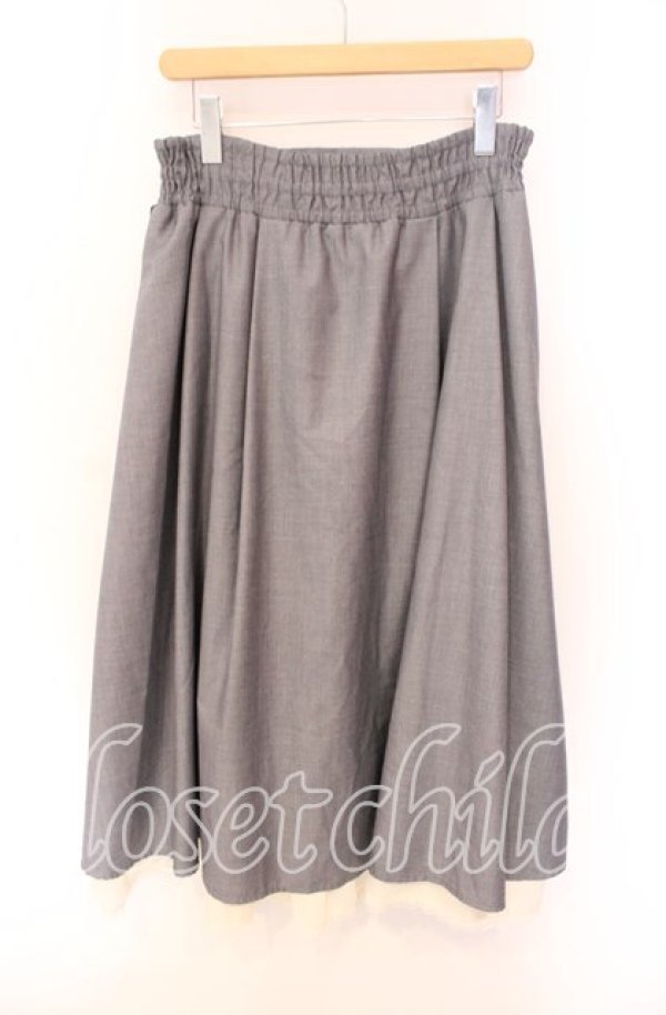 画像2: axes femme / スリット入りロングスカート  グレー×アイボリー O-25-08-26-115-AX-SK-IG-ZT510 (2)