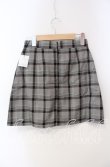 画像2: evelyn / ポケットチェックスカート  グレー O-25-08-28-034-LO-SK-OW-ZT372 (2)