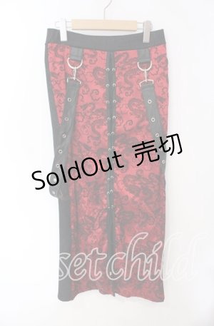 画像: Qutie Frash / ドラゴンサテンレースアップロングスカート  ブラック×レッド O-25-08-28-043-QU-SK-OW-OS