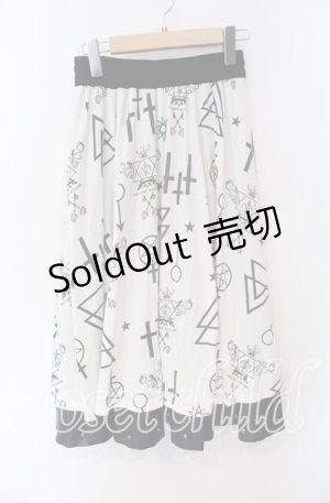 画像: SEX POT ReVeNGe / STUDS ミモレスカート M ホワイト×ブラック O-25-08-28-044-SP-SK-OW-OS