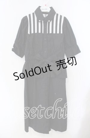 画像: Black MiQuri / ストライプ切り替え可変ワンピース  ブラック O-25-08-28-017-GO-OP-OW-OS