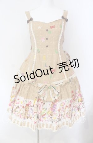 画像: metamorphose / おえかきくまちゃんAラインジャンパースカート  ベージュ O-25-08-28-002-ME-OP-OW-OS