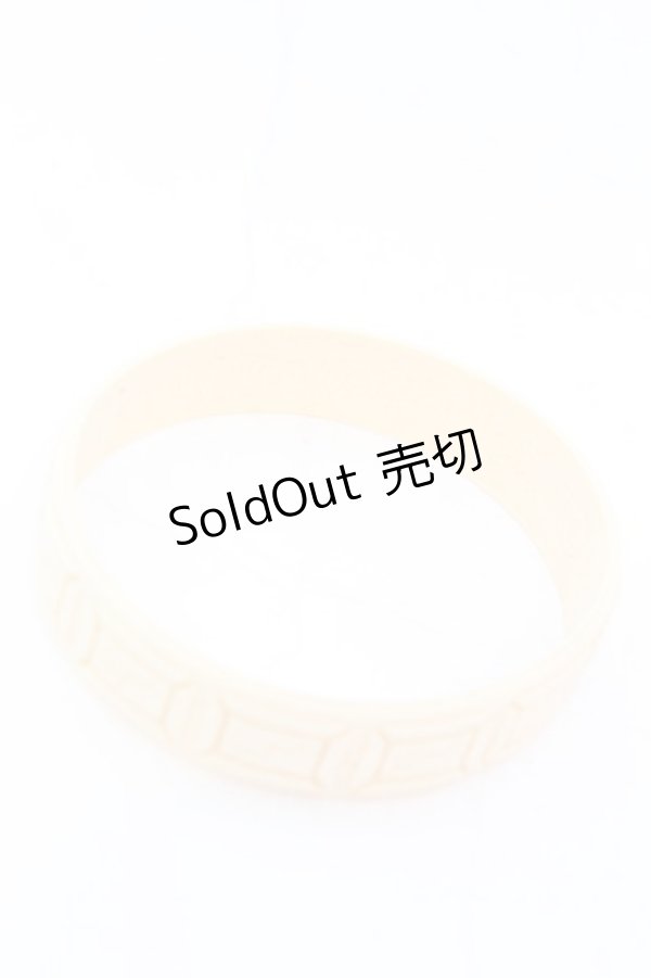 画像2: Q-pot. / Peace White Chocolate Band  オフ O-25-08-30-1015-QP-AC-IG-ZT487-F001 (2)