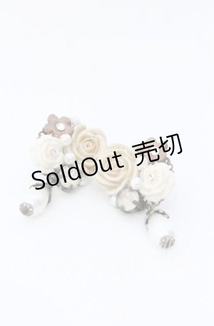 画像: hanakabeads / ミルクティーコラージュのピアス  アイボリー O-25-08-31-070-LO-AC-OW-OS