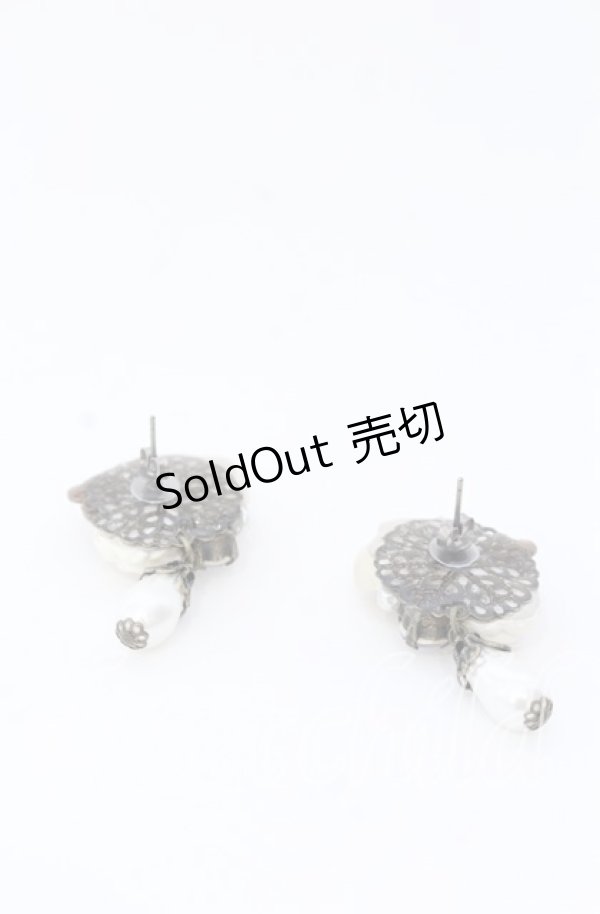 画像2: hanakabeads / ミルクティーコラージュのピアス  アイボリー O-25-08-31-070-LO-AC-OW-OS (2)