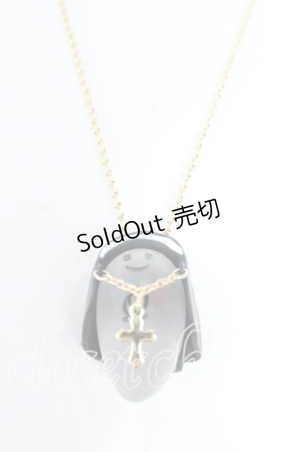 画像1: Q-pot. / Sister Rose Ghost Necklace　ネックレス  クリア×ゴールド×ブラック O-25-08-31-022-QP-AC-OW-ZT394-F003 (1)